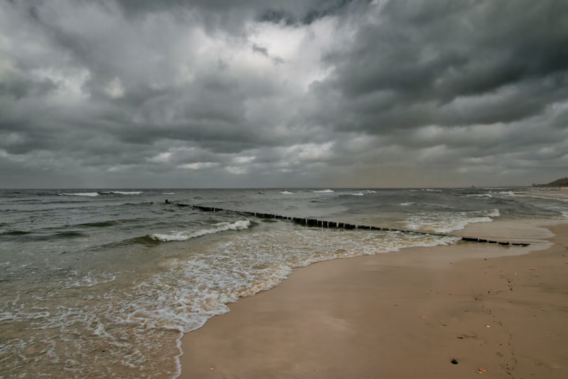 Ostsee, stilles Wasser bei Sonnenuntergang